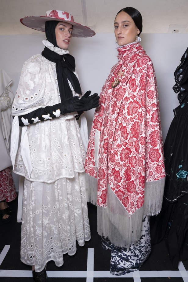 اسبوع الموضة في لندن 2019 عرض ازياء ERDEM لربيع وصيف 2020