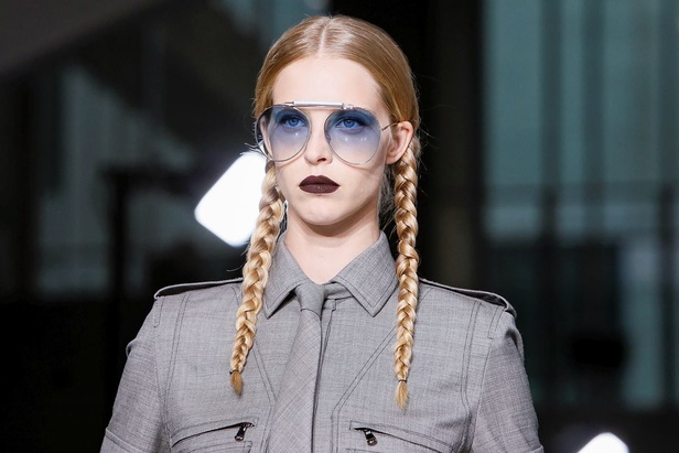 اسبوع الموضة في ميلان 2019 مجموعة MAX MARA للالبسة الجاهزة في ميلان لربيع وصيف 2020