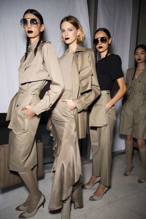 اسبوع الموضة في ميلان 2019 مجموعة MAX MARA للالبسة الجاهزة في ميلان لربيع وصيف 2020