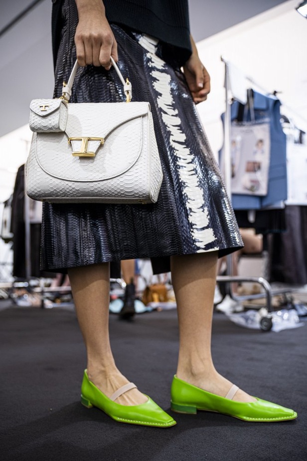 اسبوع الموضة في ميلان 2019 احذية TODS الفاخرة لربيع وصيف 2020