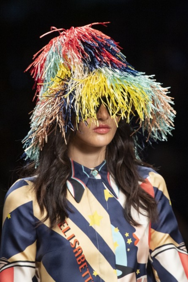 سافري الى عالم الرحلات البحرية مع مجموعة Elisabetta Franchi لربيع وصيف 2020