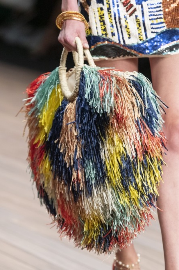 سافري الى عالم الرحلات البحرية مع مجموعة Elisabetta Franchi لربيع وصيف 2020