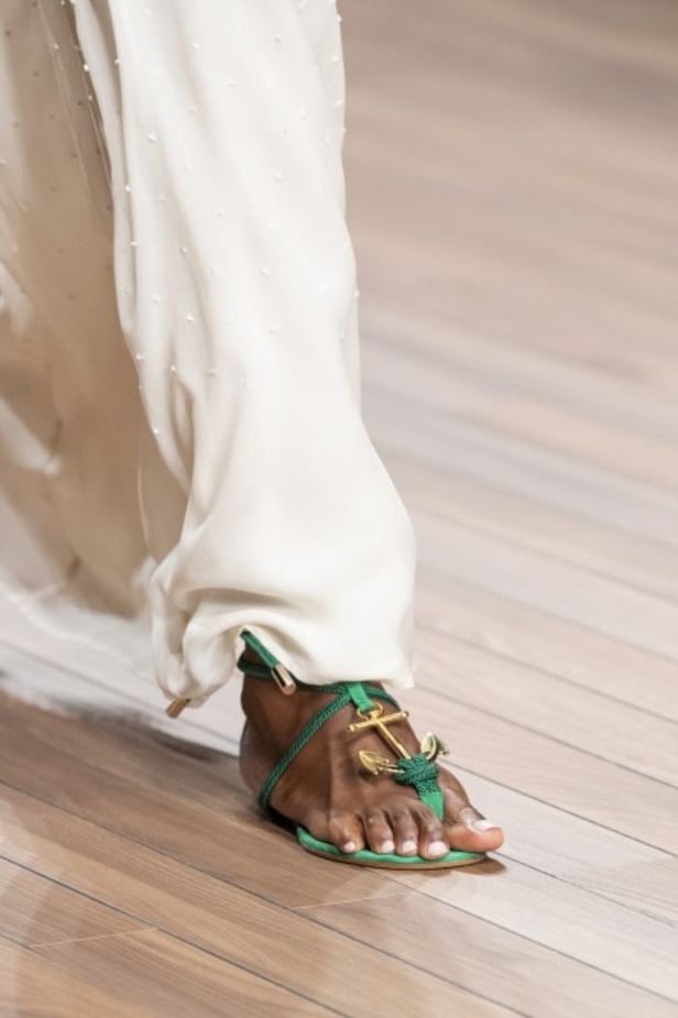 سافري الى عالم الرحلات البحرية مع مجموعة Elisabetta Franchi لربيع وصيف 2020