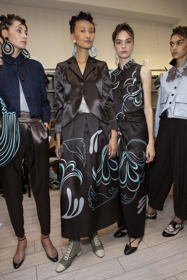 اسبوع الموضة في ميلان 2019 مجموعة GIORGIO ARMANI لربيع وصيف 2020