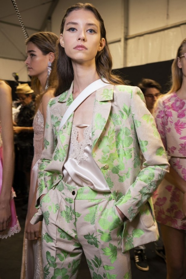 اسبوع الموضة في ميلان 2019 عرض أزياء  BLUMARINE لربيع وصيف 2020