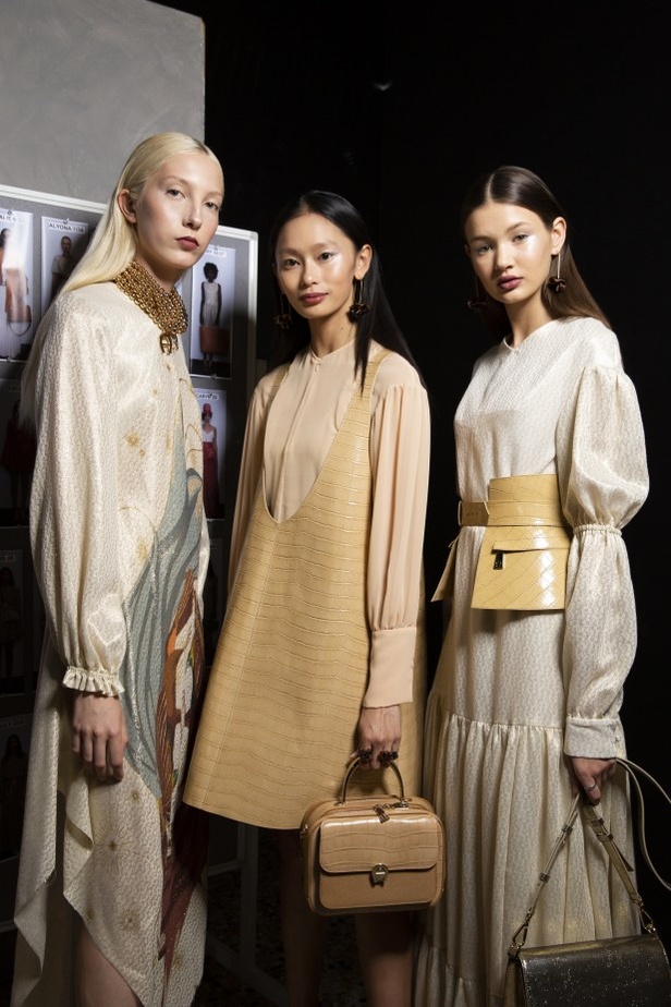 اسبوع الموضة في ميلان 2019 أزياء AIGNER الفاخرة لربيع وصيف 2020