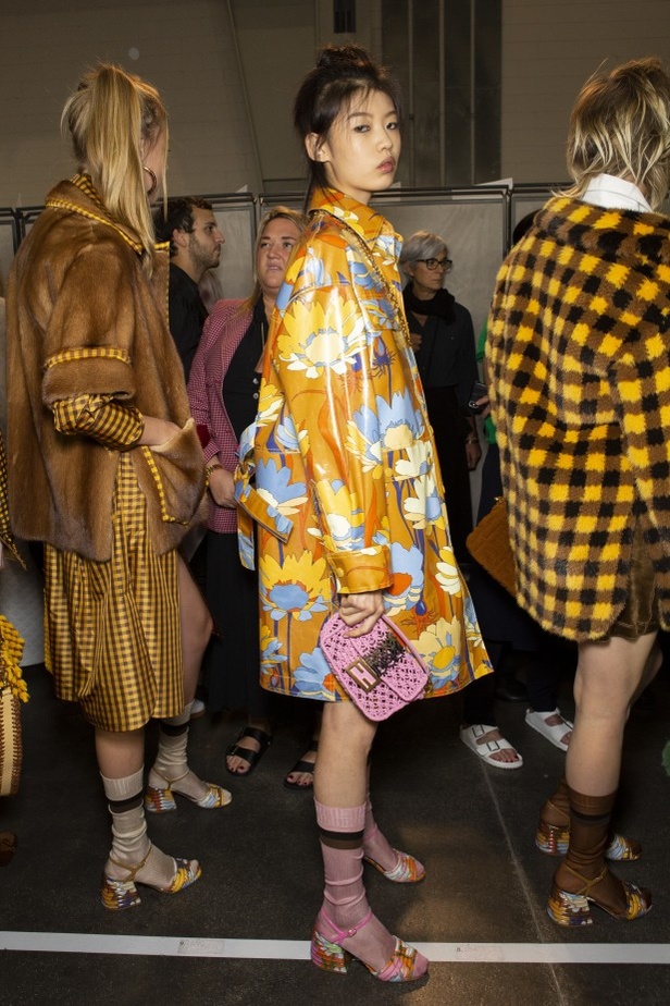 اسبوع الموضة في ميلان 2019 أزياء FENDI  الفاخرة  من ميلان لربيع وصيف 2020