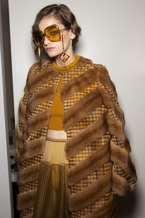 اسبوع الموضة في ميلان 2019 أزياء FENDI  الفاخرة  من ميلان لربيع وصيف 2020