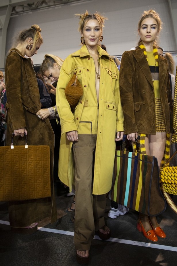 اسبوع الموضة في ميلان 2019 أزياء FENDI  الفاخرة  من ميلان لربيع وصيف 2020