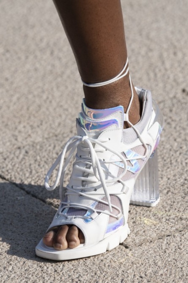 اسبوع الموضة في ميلان 2019 عرض أزياء ICEBERG لربيع وصيف 2020