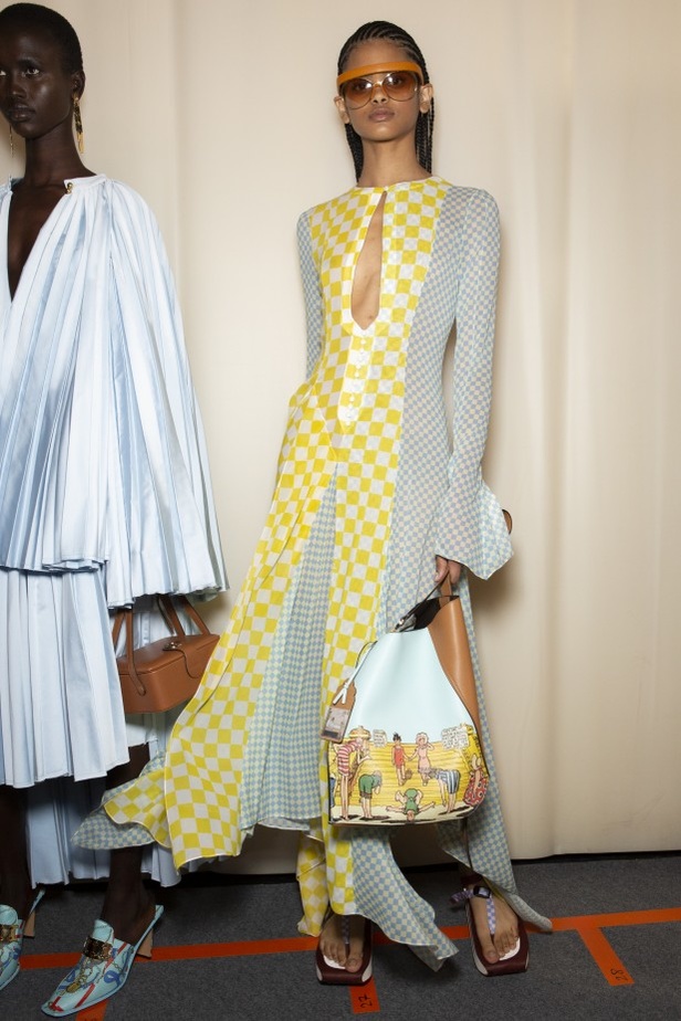 اسبوع الموضة في باريس 2019 عرض أزياء LANVIN لربيع وصيف 2020