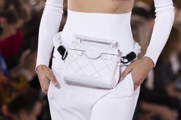 اسبوع الموضة في باريس 2019 ازياء BALMAIN الجاهزة لربيع وصيف 2020