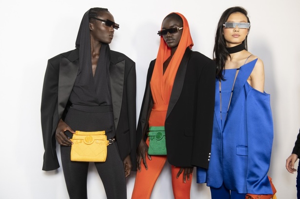 اسبوع الموضة في باريس 2019 ازياء BALMAIN الجاهزة لربيع وصيف 2020