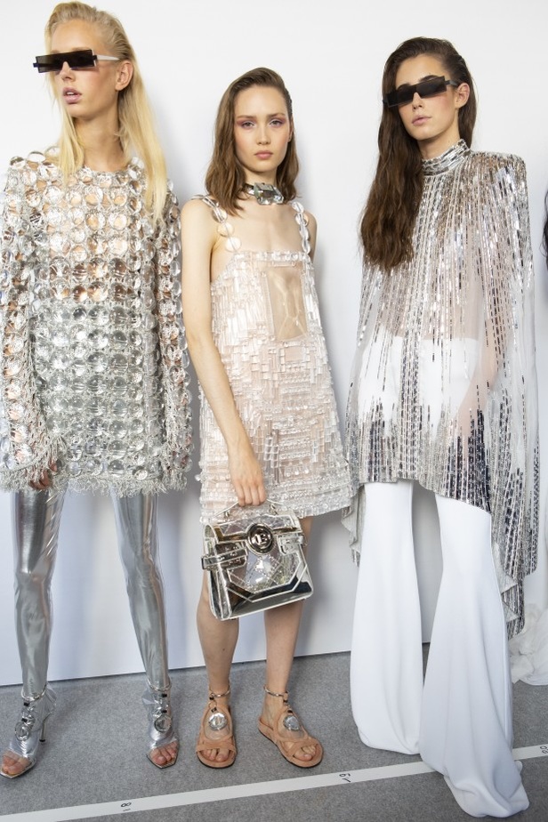 اسبوع الموضة في باريس 2019 ازياء BALMAIN الجاهزة لربيع وصيف 2020