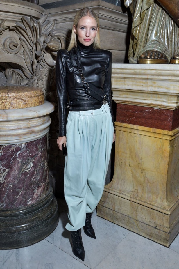 اسبوع الموضة في باريس 2019 ازياء BALMAIN الجاهزة لربيع وصيف 2020