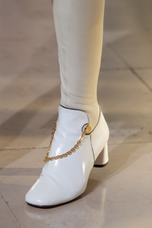 اسبوع الموضة في باريس 2019 مجموعة altuzarra للملابس الجاهزة لربيع وصيف 2020