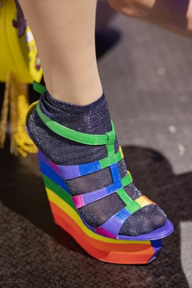 اسبوع الموضة في باريس 2019 مجموعة الالبسة الجاهزة من MANISH ARORA لربيع وصيف 2020