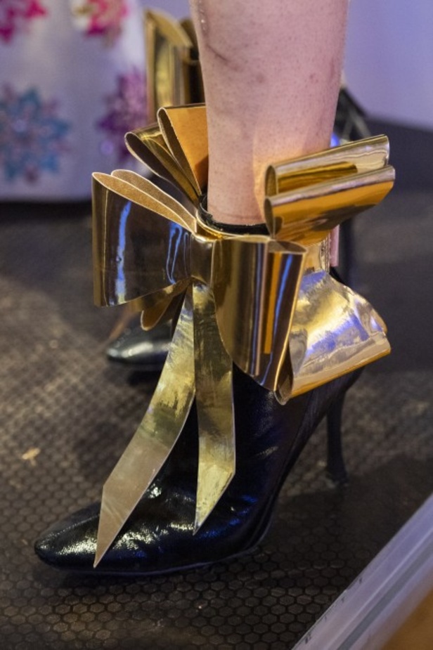 اسبوع الموضة في باريس 2019 مجموعة الالبسة الجاهزة من MANISH ARORA لربيع وصيف 2020