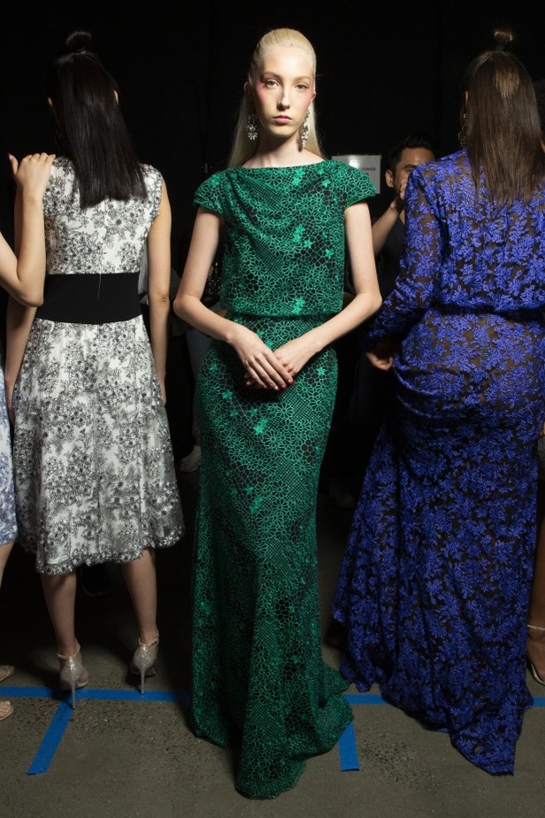  اسبوع الموضة في نيويورك 2019  موديلات فساتين TADASHI SHOJI لربيع وصيف 2020 