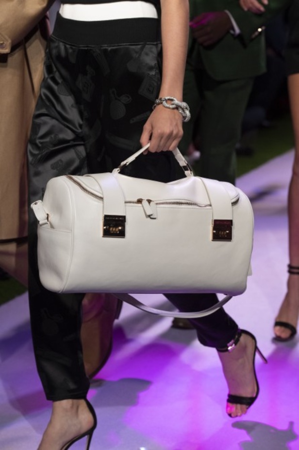 مجموعة Brandon Maxwell لربيع 2020