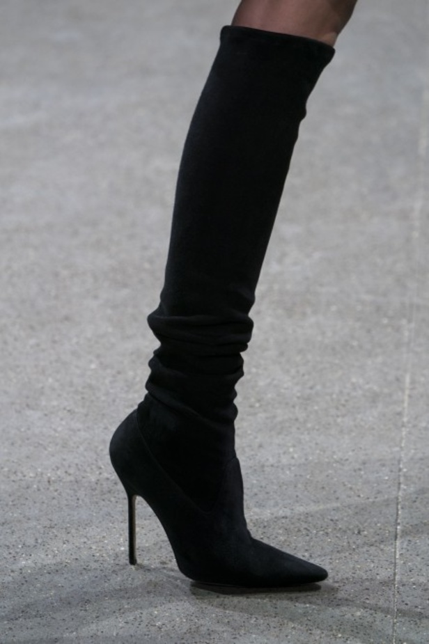 عرض أزياء إيلي تاهاري لخريف وشتاء 2019