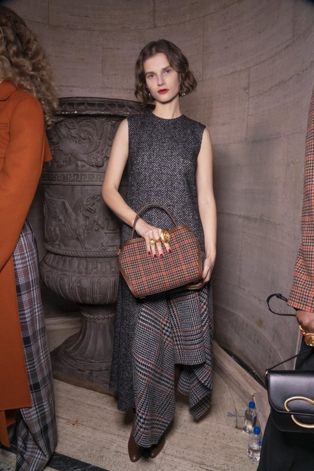 مجموعة Oscar de la Renta لخريف 2019