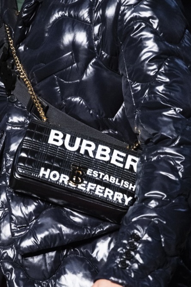 مجموعة Burberry  للألبسة الجاهزة لخريف و شتاء 2019