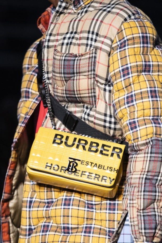 مجموعة Burberry  للألبسة الجاهزة لخريف و شتاء 2019