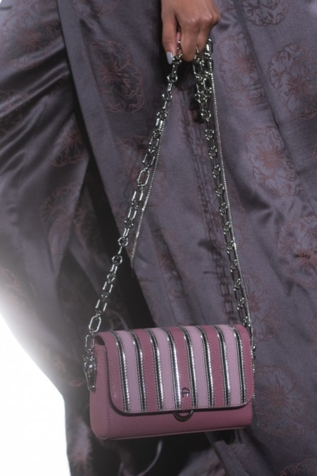 مجموعة AIGNER  للألبسة الجاهزة لخريف و شتاء 2019