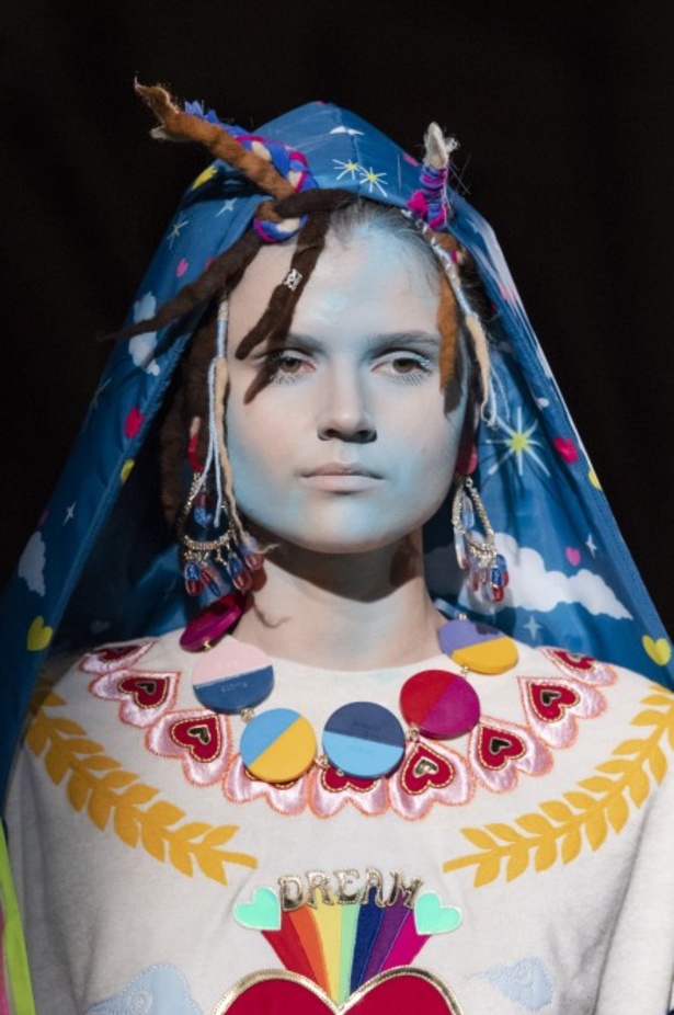 مجموعة Manish Arora للألبسة الجاهزة لخريف وشتاء 2019