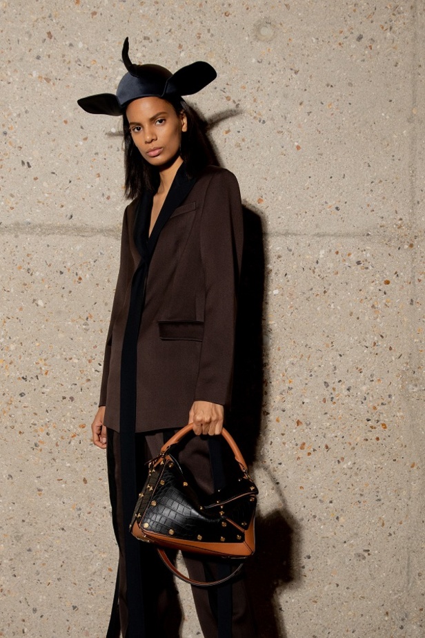 عرض أزياء ‏Loewe‏ لموسم خريف وشتاء 2019‏