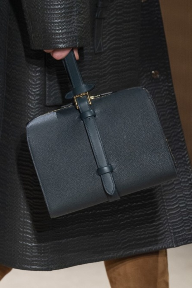 عرض Hermès لخريف وشتاء 2019 في باريس 