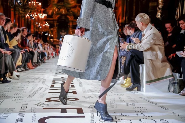 مجموعة ستيلا مكارتني لموسم خريف وشتاء 2019-2020