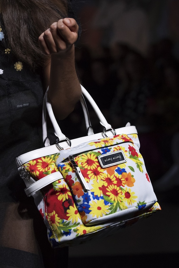 مجموعة Miu Miu للألبسة الجاهزة لخريف 2019