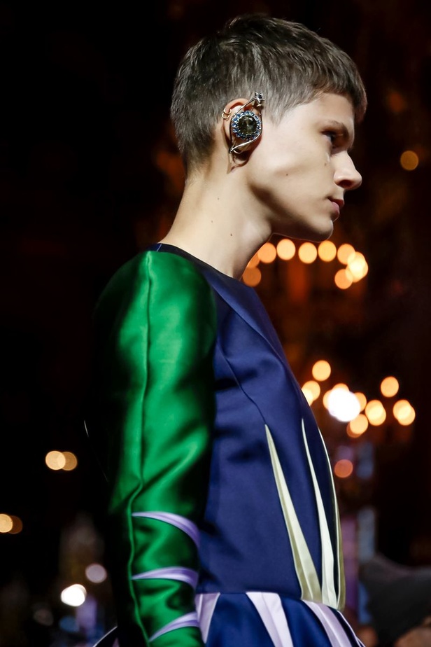 مجموعة سكياباريلي للهوت كوتور لربيع وصيف 2019