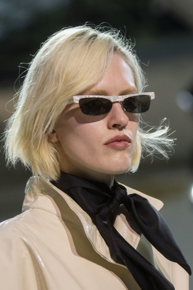 مجموعة الألبسة الراقية من ألكسندر فوتييه لربيع 2019