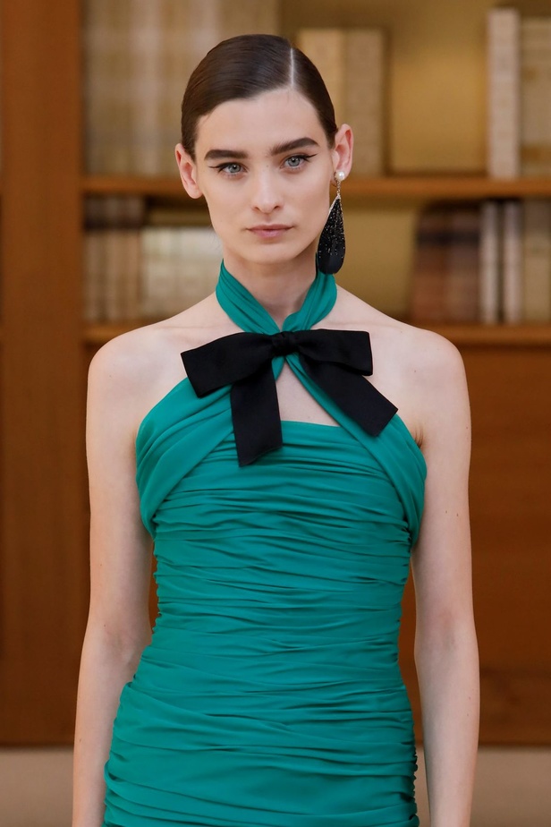  مجموعة شانيل هوت كوتور 2020 من اسبوع الموضة في باريس 2019