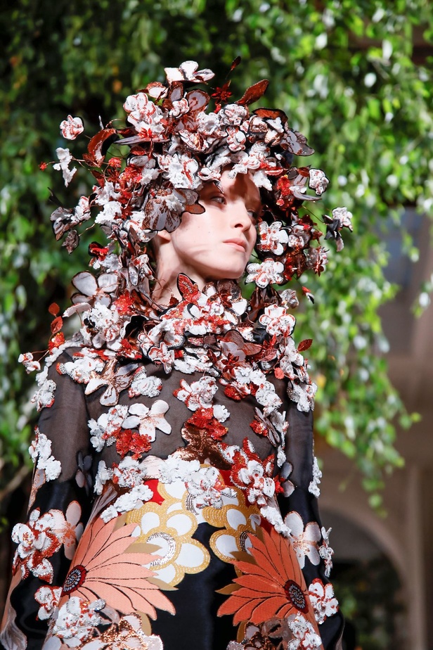 مجموعة فالنتينو للهوت كوتور لموسم خريف وشتاء 2019-2020