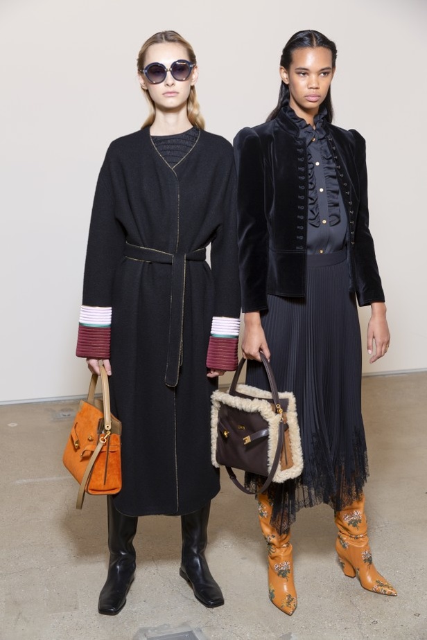 اكسسوارات TORY BURCH الفاخرة من اسبوع الموضة في نيويورك 2020