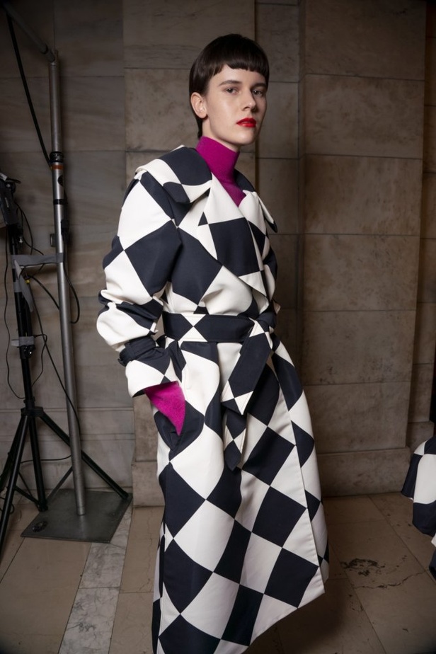 مجموعة اوسكار دي لارنتا من اسبوع الموضة في نيويورك 2020 