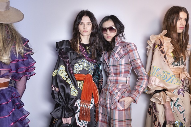 مجموعة ZIMMERMAN لخريف وشتاء 2020/2021 من نيويورك 