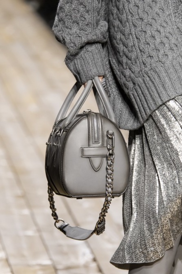  ازياء MICHAEL KORS لخريف وشتاء 2020-2021 خلال اسبوع الموضة في نيويورك 