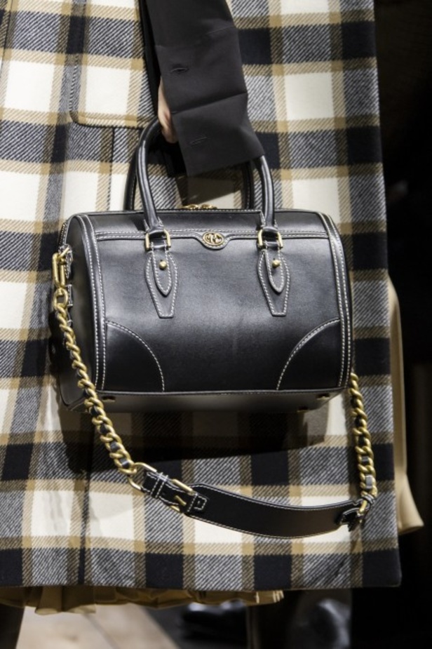  ازياء MICHAEL KORS لخريف وشتاء 2020-2021 خلال اسبوع الموضة في نيويورك 