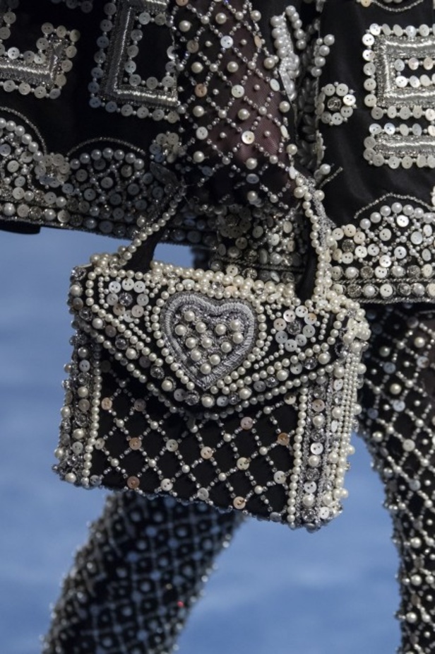 عرض أزياء Richard Quinn لخريف وشتاء 2020-2021