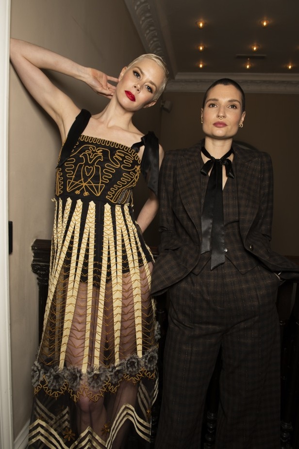 مجموعة TEMPERLEY LONDON من اسبوع الموضة في لندن لخريف وشتاء 2020/2021