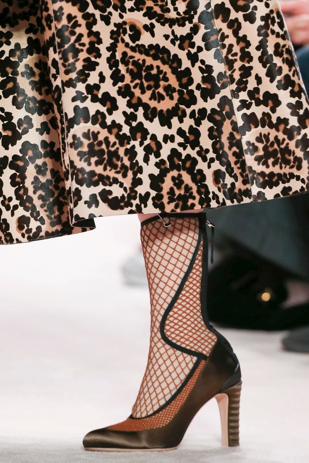 مجموعة فندي FENDI لخريف وشتاء 2020-2021 خلال اسبوع الموضة في ميلانو 