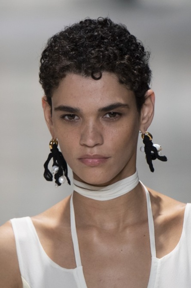 مجموعة الازياء الفاخرة من  جيل ساندرا  لخريف وشتاء 2020-2021 