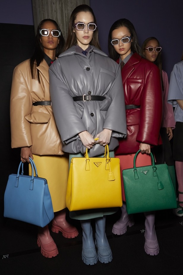 عرض أزياء  PRADA من اسبوع الموضة في ميلانو لخريف وشتاء 2020-2021