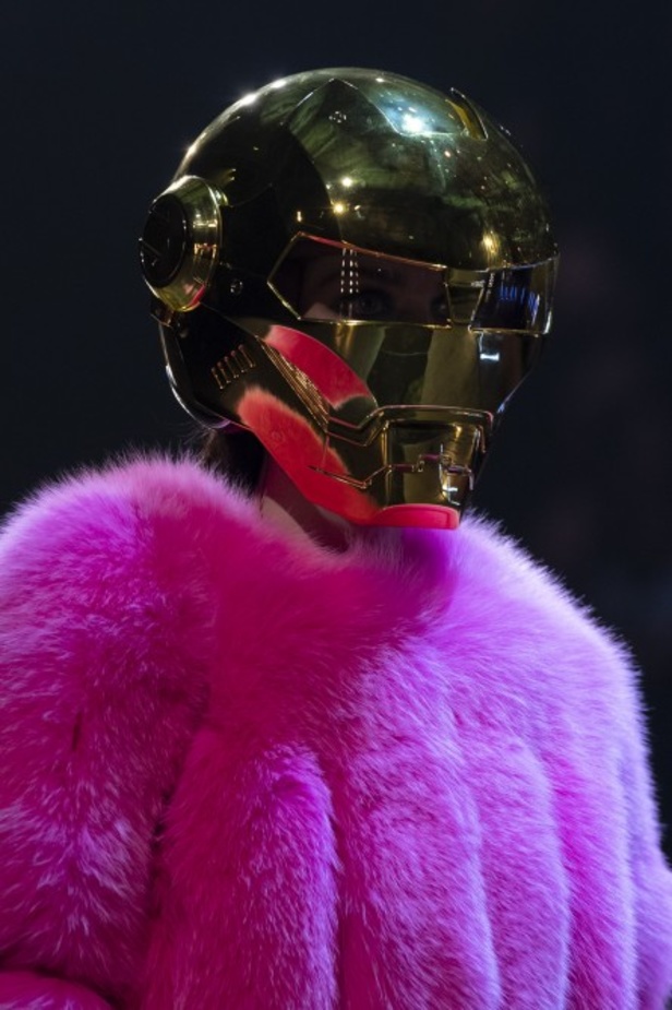 مجموعة الالبسة الجاهزة لـ PHILIPP PLEIN خريف وشتاء 2020-2021