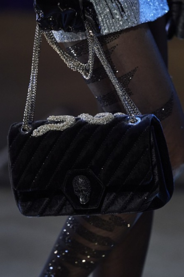 مجموعة الالبسة الجاهزة لـ PHILIPP PLEIN خريف وشتاء 2020-2021